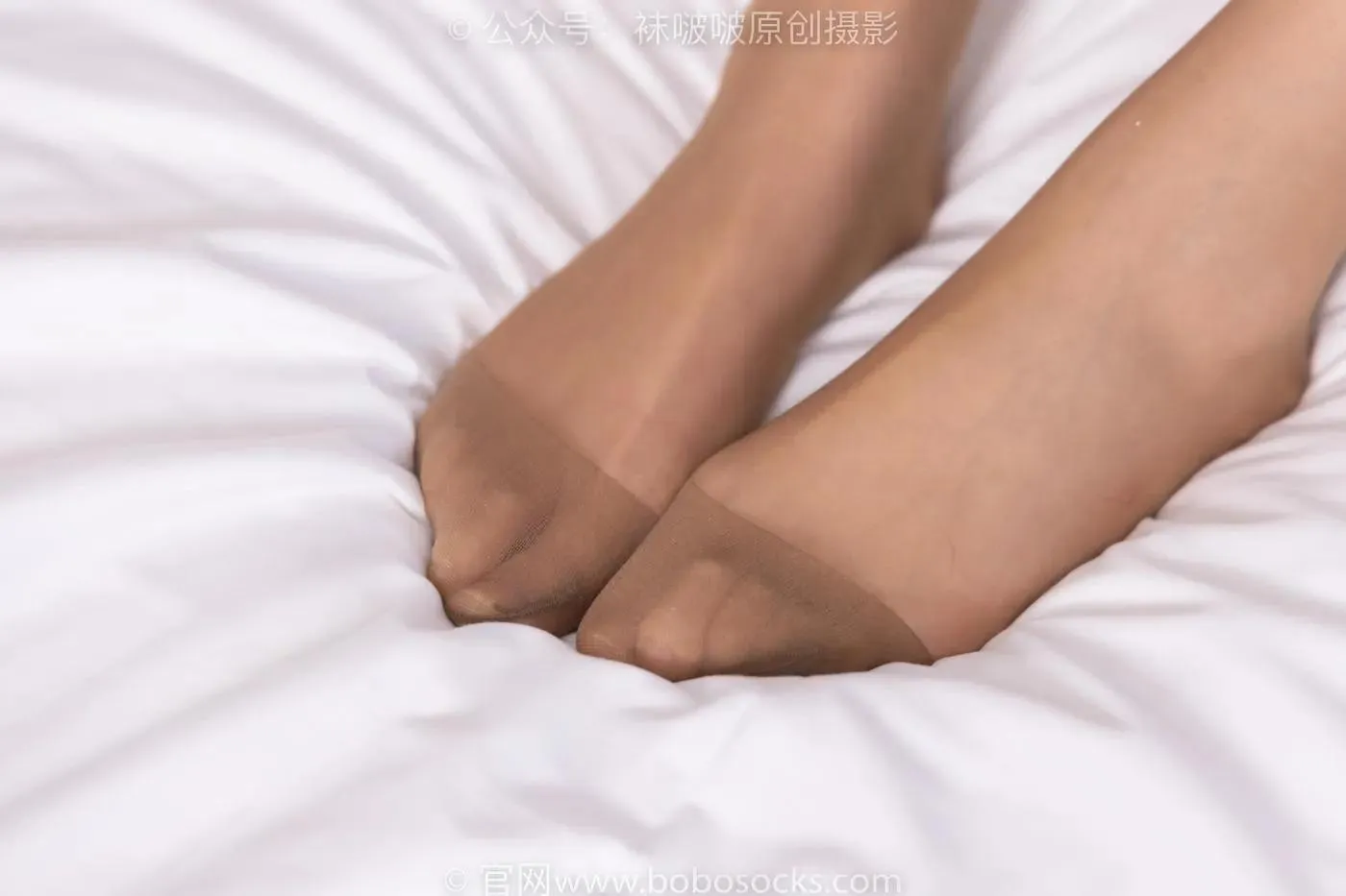 [BoBoSocks袜啵啵]NO.171 小甜豆-高跟鞋、板鞋、咖啡丝、女仆装 [147P]插图9